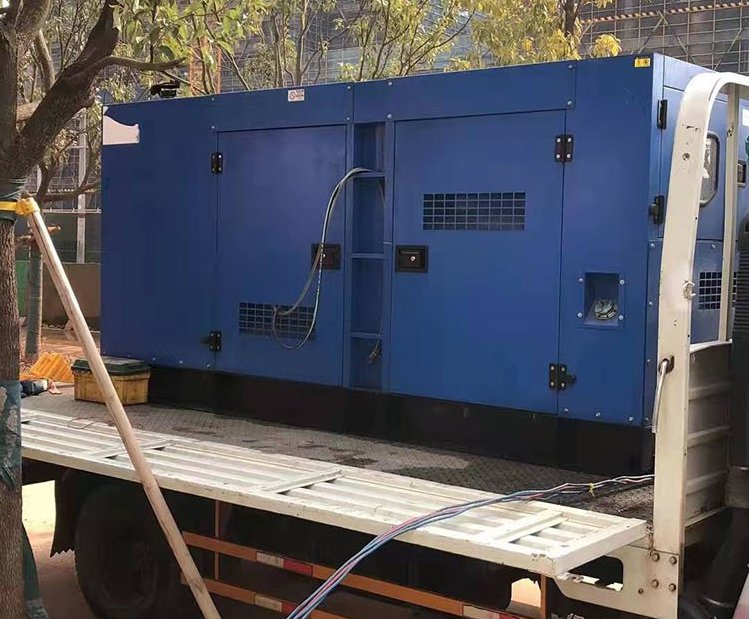 满洲里柴油发电机组空气滤清器多久更换一次？