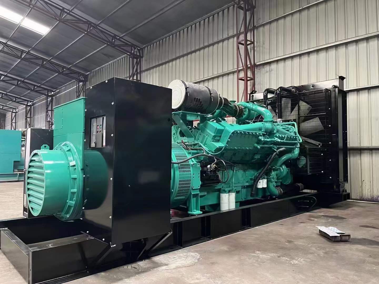 满洲里如何降低 800kW 柴油发电机输出电流的波动?